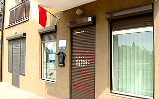 Kolejny atak na biuro poselsko-senatorskie w Węgorzewie